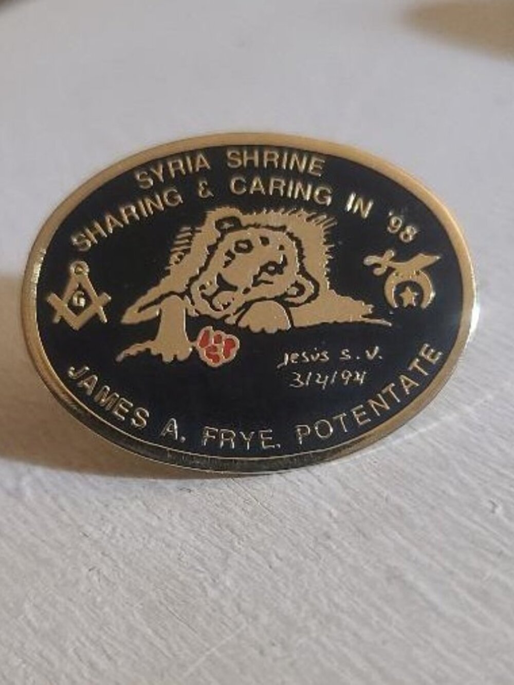 Syria Shriners Cheswick PA Pittsburgh Pennsylvania 1998 Lodge Vintage Lapel Pin